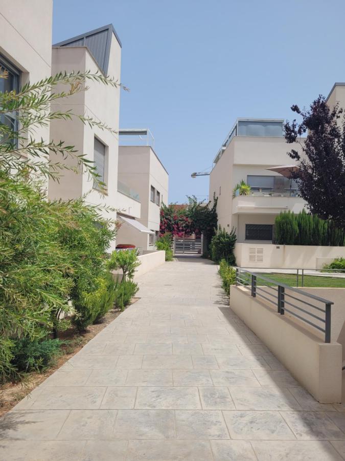 Villa Amalia 25 Torrevieja Exterior photo